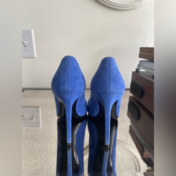Saint Laurent Anja D'orsay Pointy Toe Pump BLUE SUEDE - Picture 3 of 14